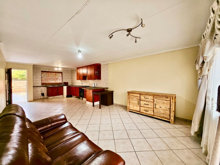 To Let 3 Bedroom Property for Rent in Terenure Gauteng