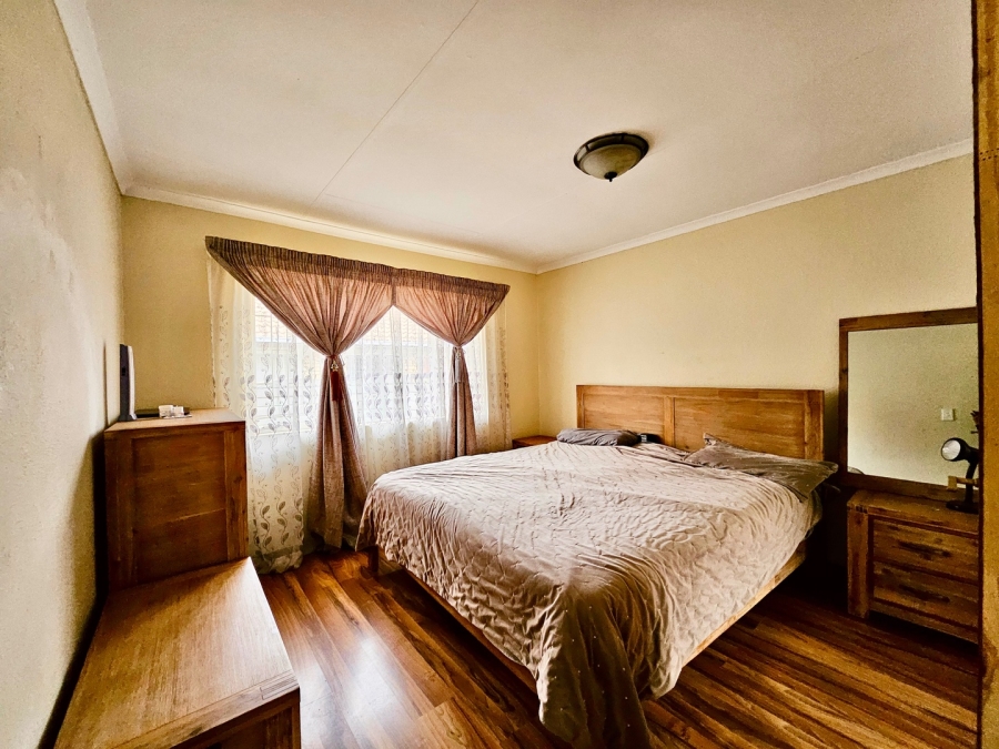 To Let 3 Bedroom Property for Rent in Terenure Gauteng