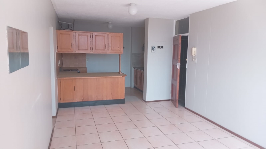 To Let 2 Bedroom Property for Rent in Pretoria Central Gauteng