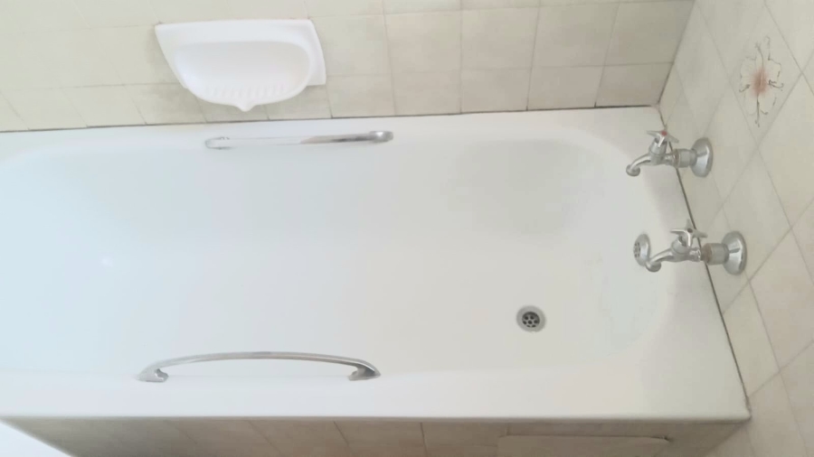 To Let 2 Bedroom Property for Rent in Pretoria Central Gauteng
