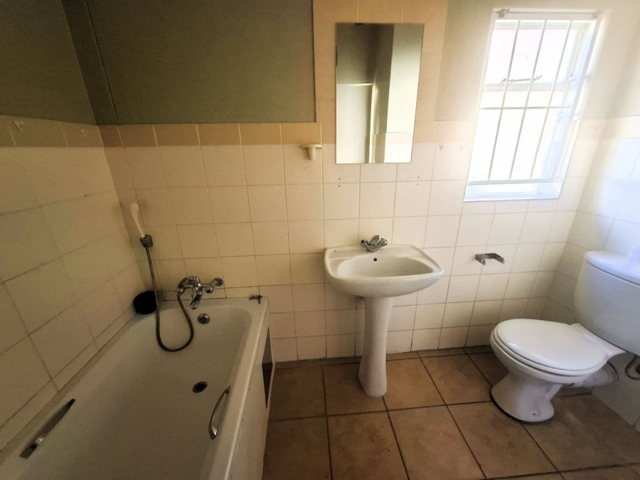 To Let 3 Bedroom Property for Rent in Die Wilgers Gauteng