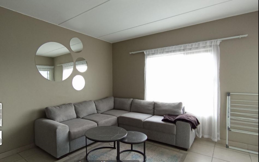 2 Bedroom Property for Sale in Glen Austin Gauteng