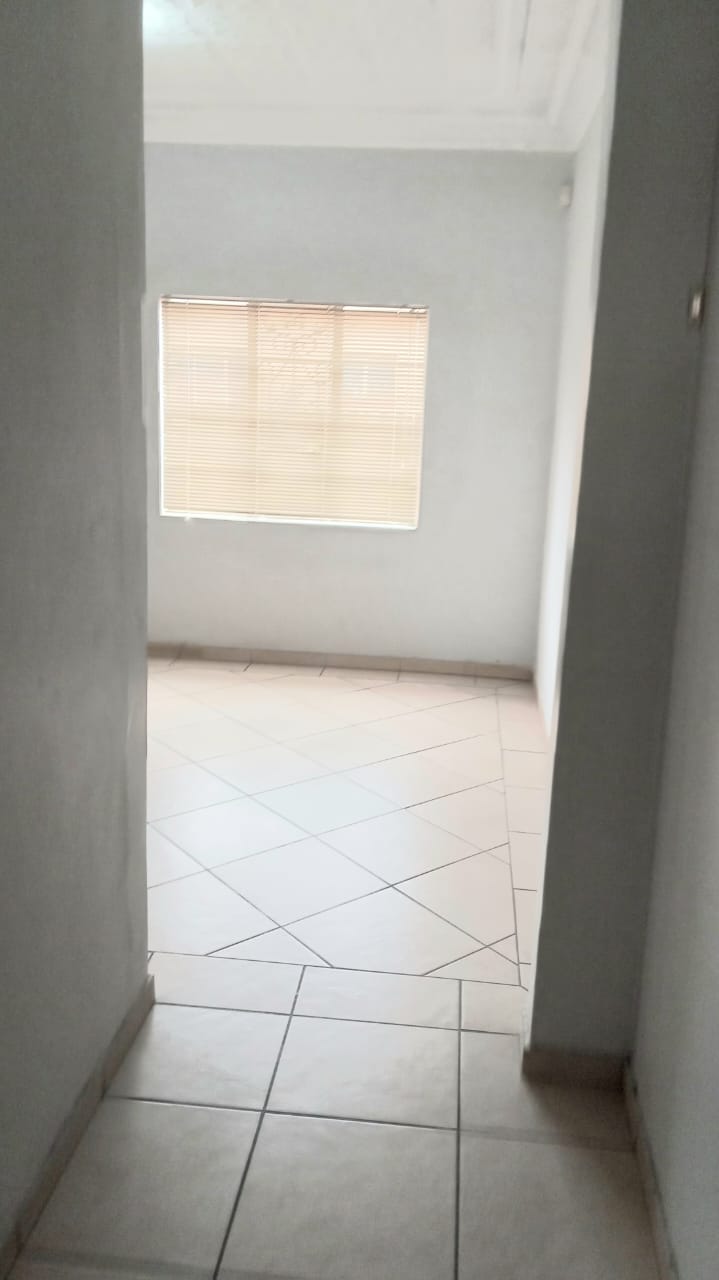 4 Bedroom Property for Sale in Parktown Estate Gauteng