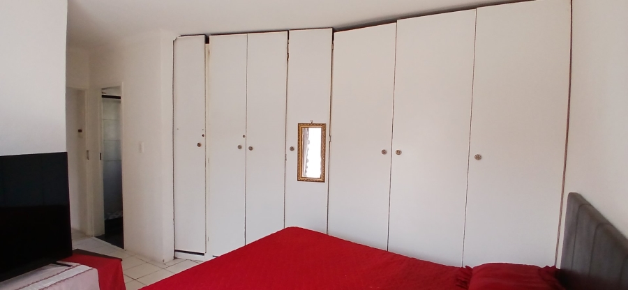 5 Bedroom Property for Sale in Heuweloord Gauteng