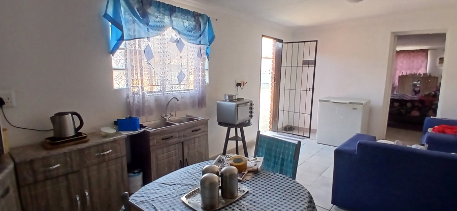 5 Bedroom Property for Sale in Heuweloord Gauteng