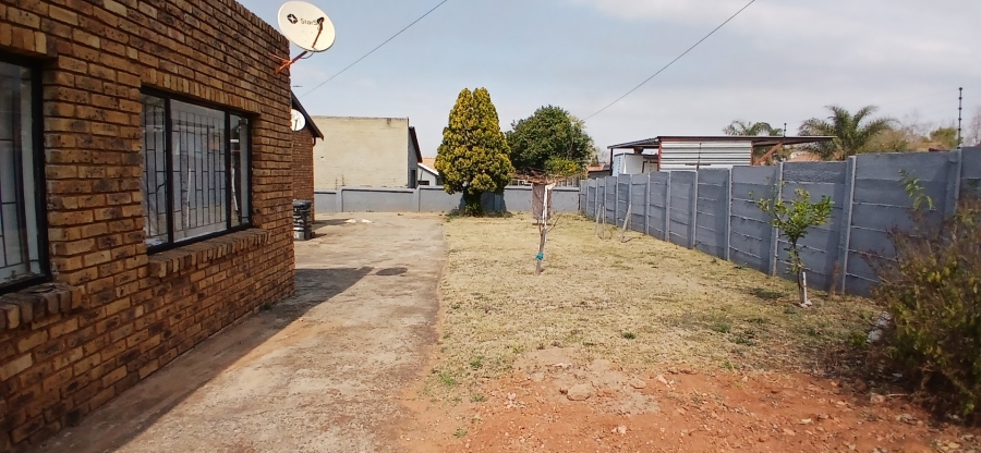 5 Bedroom Property for Sale in Heuweloord Gauteng