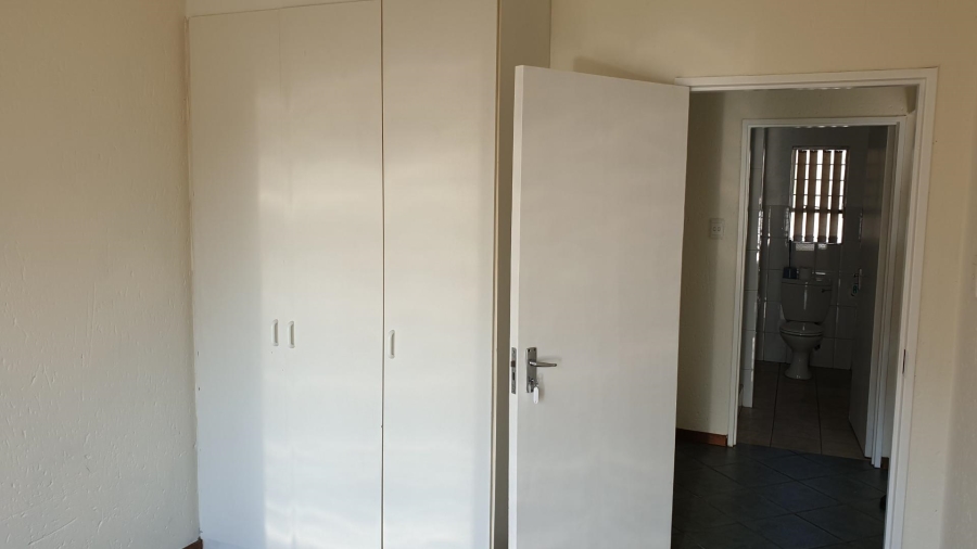To Let 3 Bedroom Property for Rent in Witfield Gauteng