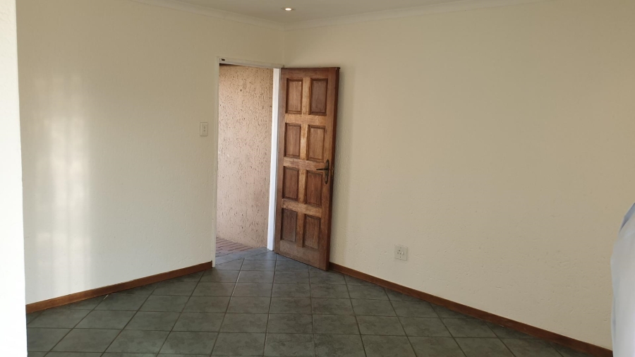 To Let 3 Bedroom Property for Rent in Witfield Gauteng