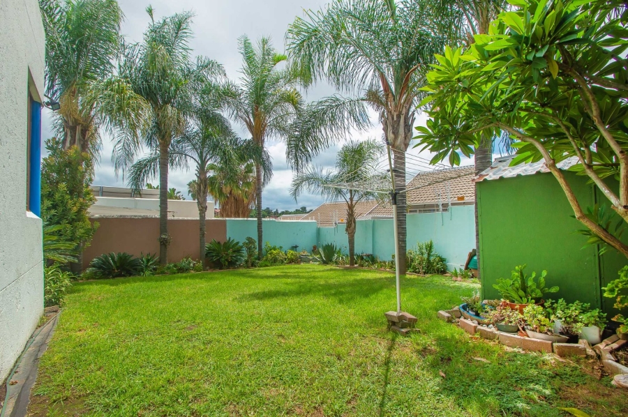 To Let 2 Bedroom Property for Rent in Northwold Gauteng