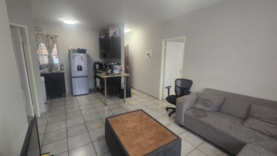 2 Bedroom Property for Sale in Fairlead Gauteng
