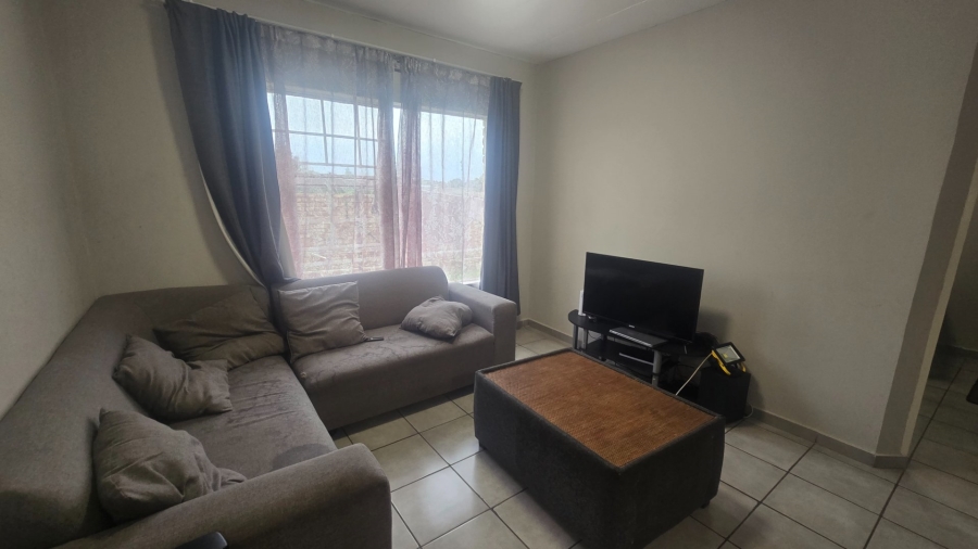 2 Bedroom Property for Sale in Fairlead Gauteng