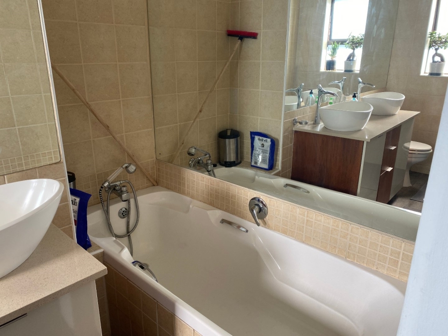 3 Bedroom Property for Sale in Rietondale Gauteng