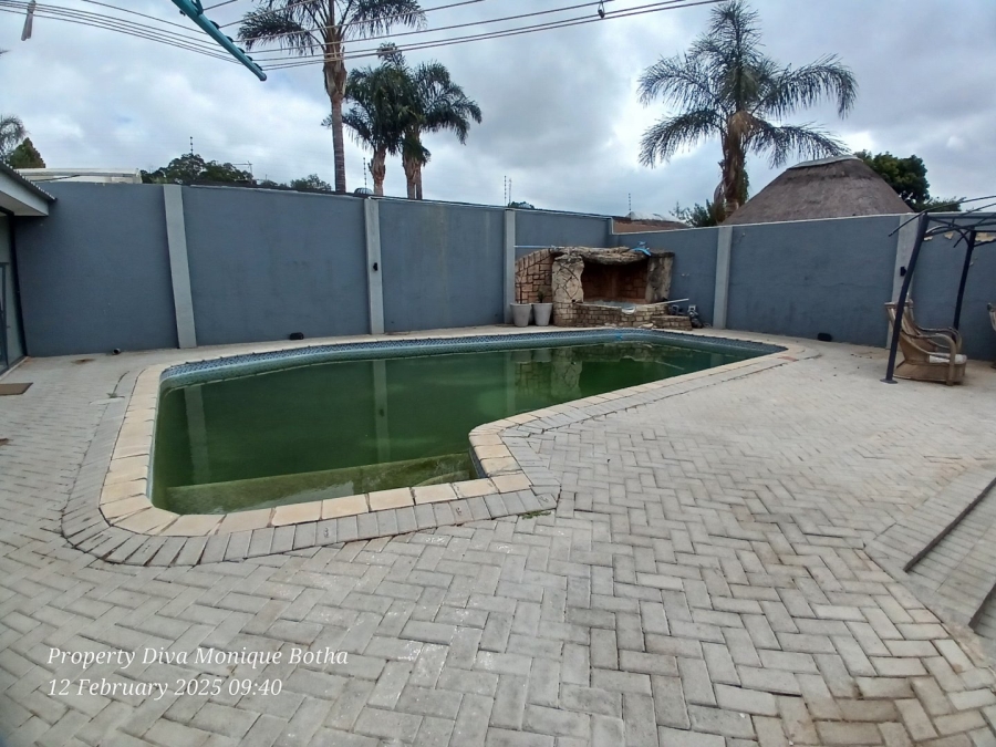 3 Bedroom Property for Sale in Dawnview Gauteng