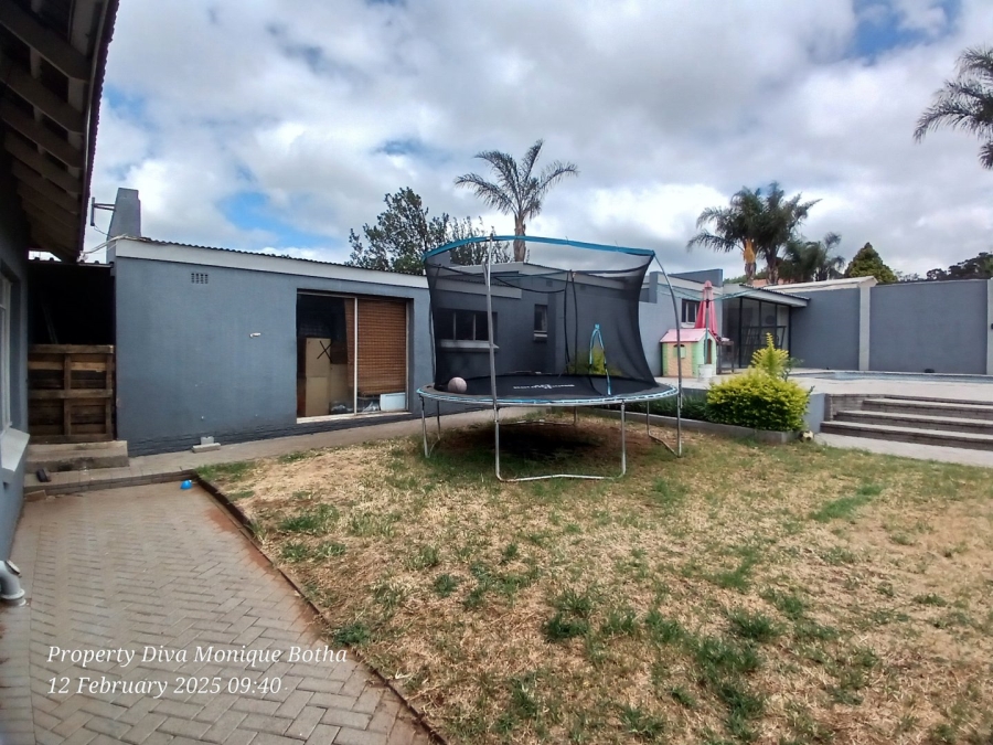 3 Bedroom Property for Sale in Dawnview Gauteng