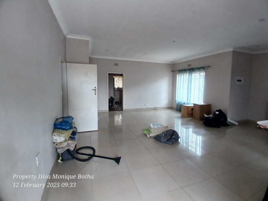 3 Bedroom Property for Sale in Dawnview Gauteng