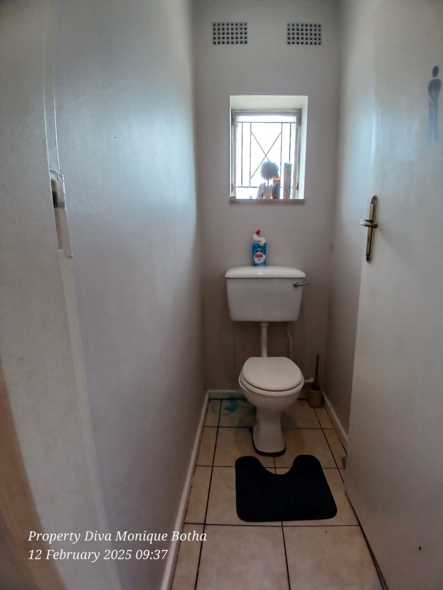 3 Bedroom Property for Sale in Dawnview Gauteng
