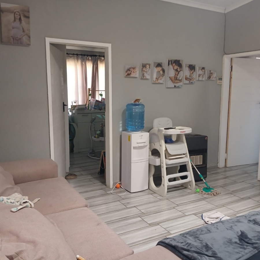 2 Bedroom Property for Sale in Elspark Gauteng