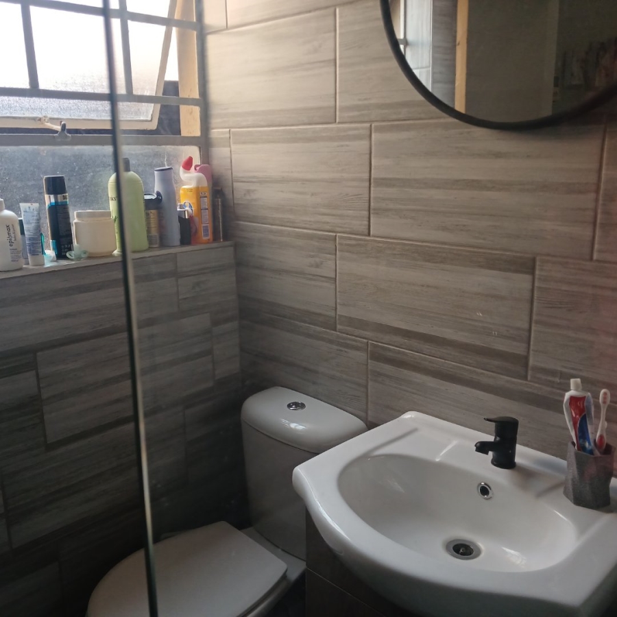 2 Bedroom Property for Sale in Elspark Gauteng