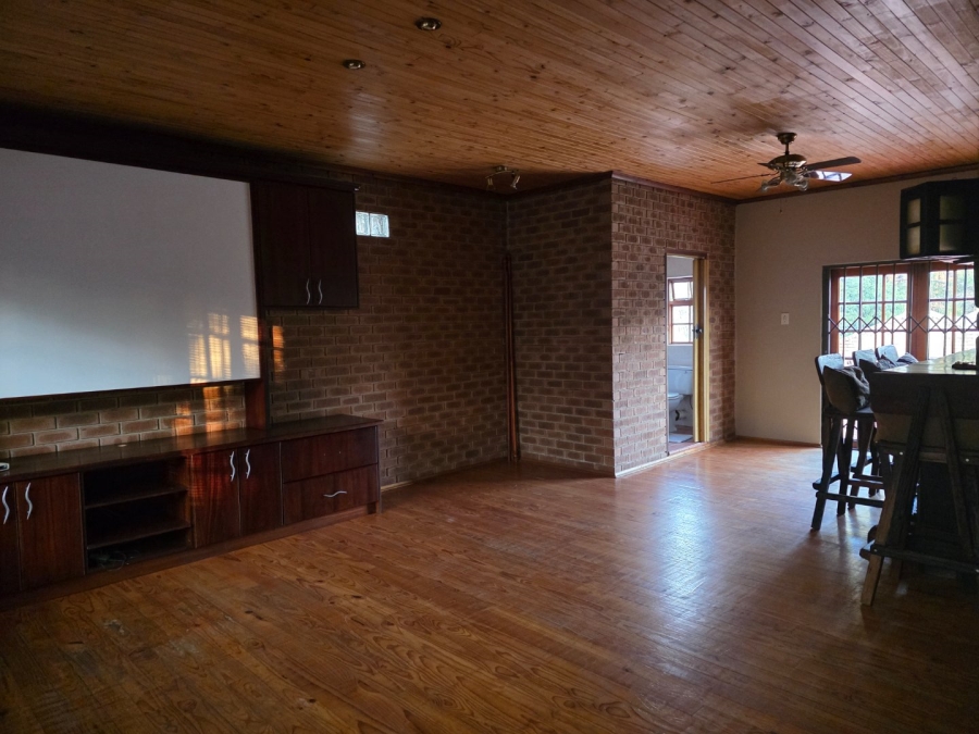 3 Bedroom Property for Sale in Vanderbijlpark SE 4 Gauteng