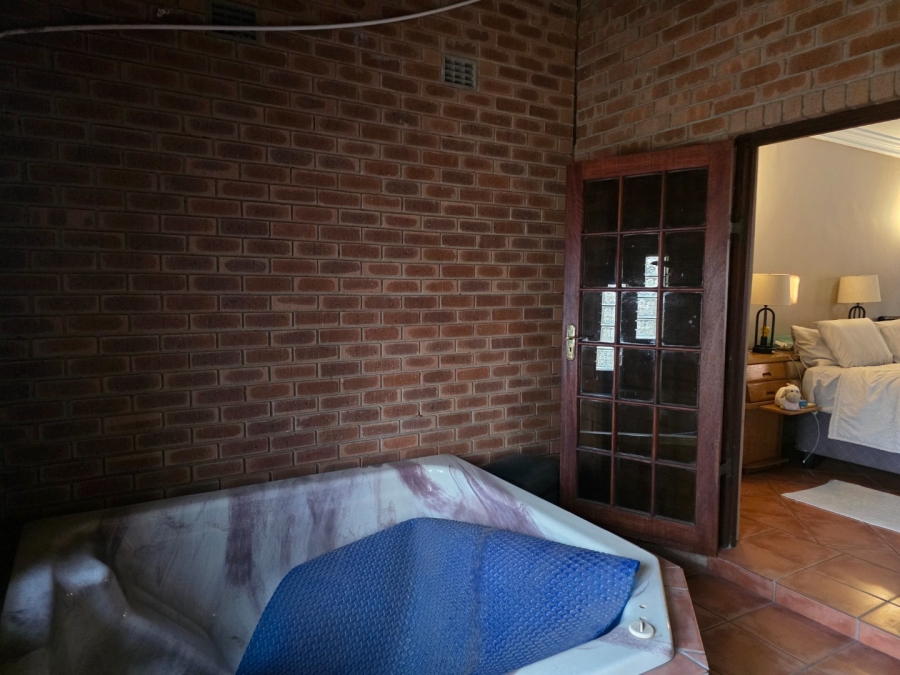 3 Bedroom Property for Sale in Vanderbijlpark SE 4 Gauteng