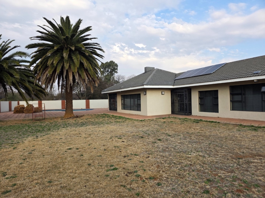5 Bedroom Property for Sale in Vanderbijlpark SW 5 Gauteng