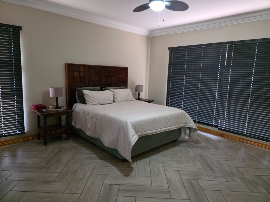 5 Bedroom Property for Sale in Vanderbijlpark SW 5 Gauteng