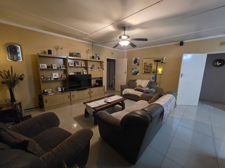 3 Bedroom Property for Sale in Vanderbijlpark SW 1 Gauteng