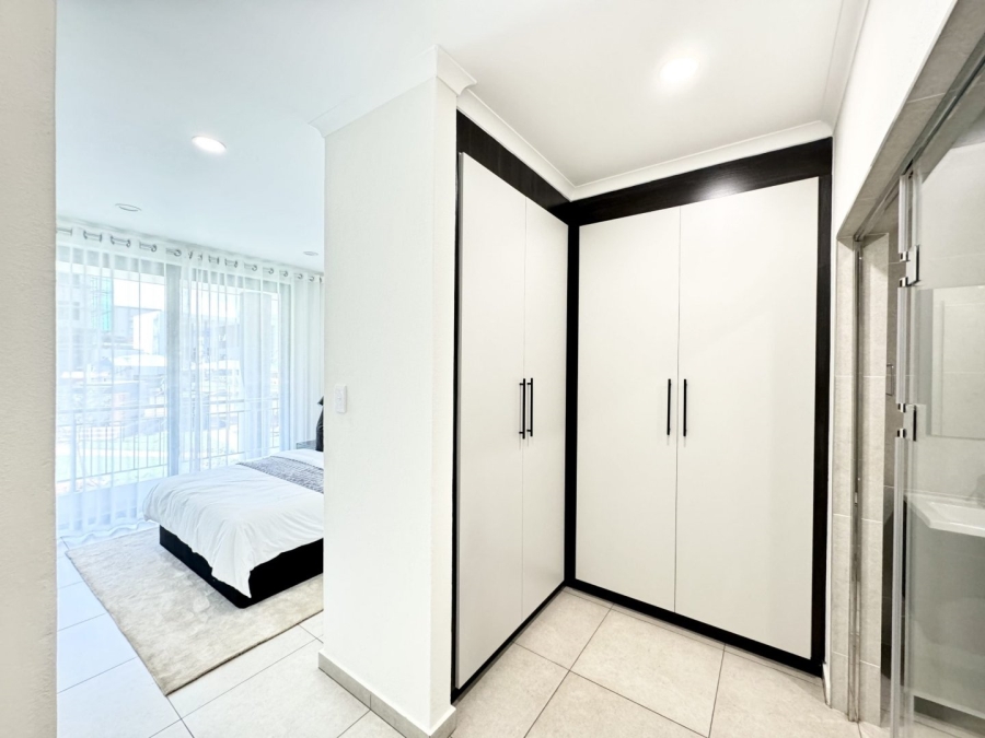1 Bedroom Property for Sale in Greenstone Hill Gauteng