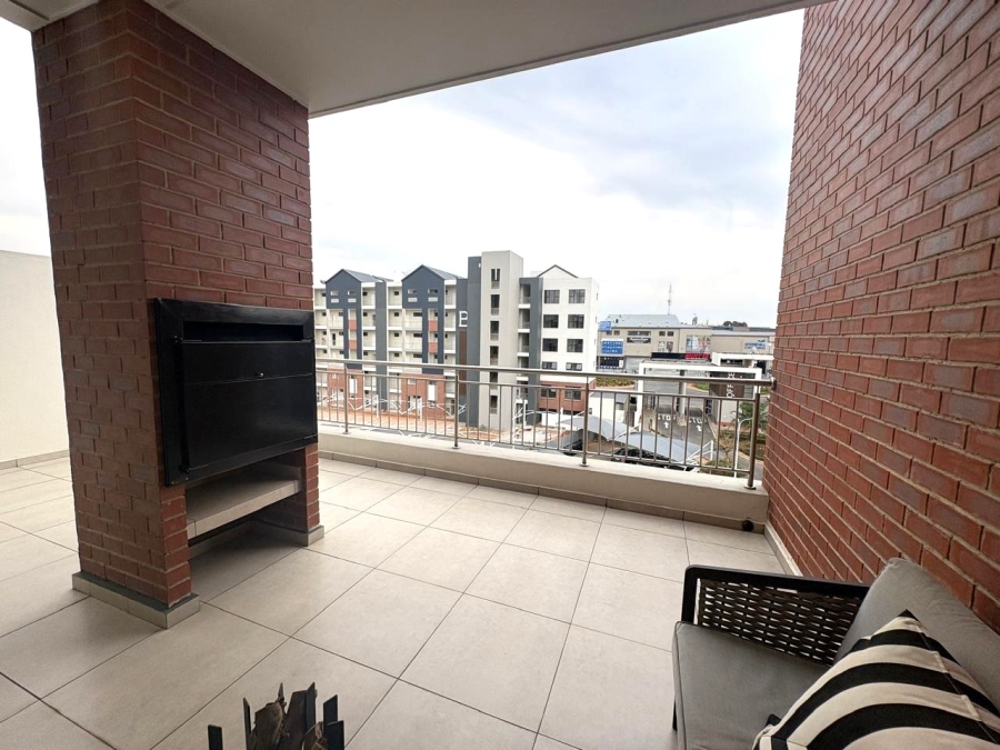 3 Bedroom Property for Sale in Greenstone Ridge Gauteng