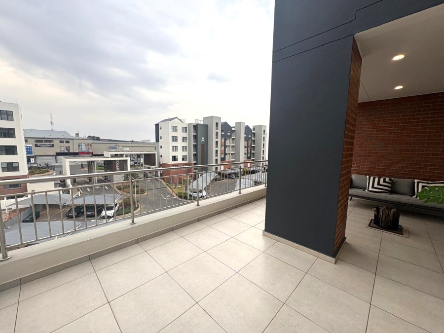 3 Bedroom Property for Sale in Greenstone Ridge Gauteng