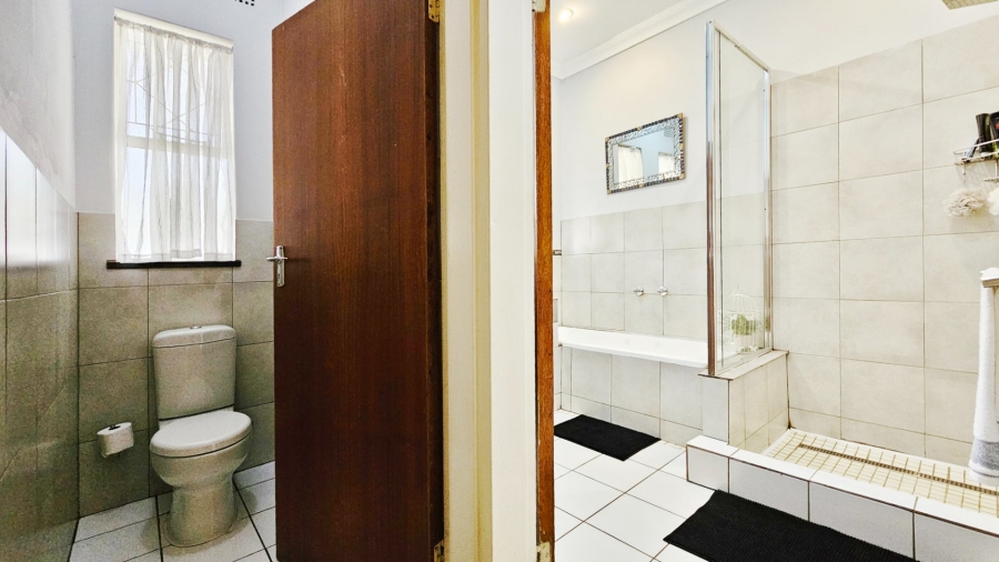 3 Bedroom Property for Sale in Meyerton Central Gauteng