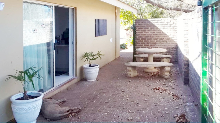 3 Bedroom Property for Sale in Meyerton Central Gauteng