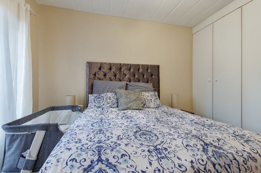 2 Bedroom Property for Sale in Sunninghill Gauteng