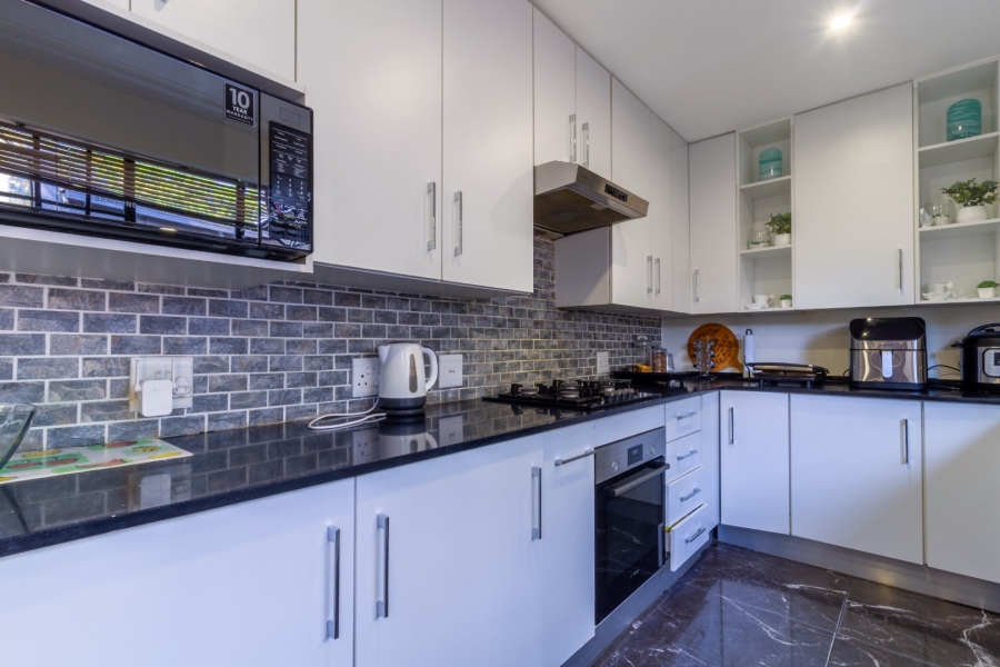 To Let 3 Bedroom Property for Rent in Northwold Gardens Gauteng
