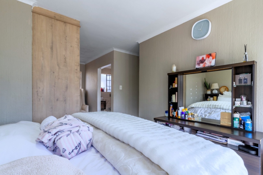 To Let 3 Bedroom Property for Rent in Northwold Gardens Gauteng