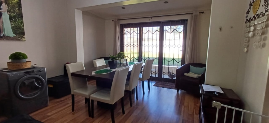 5 Bedroom Property for Sale in Eldoraigne Gauteng