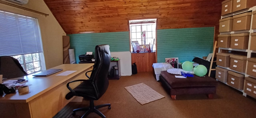 5 Bedroom Property for Sale in Eldoraigne Gauteng