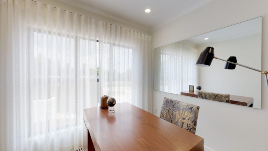  Bedroom Property for Sale in Sunninghill Gauteng