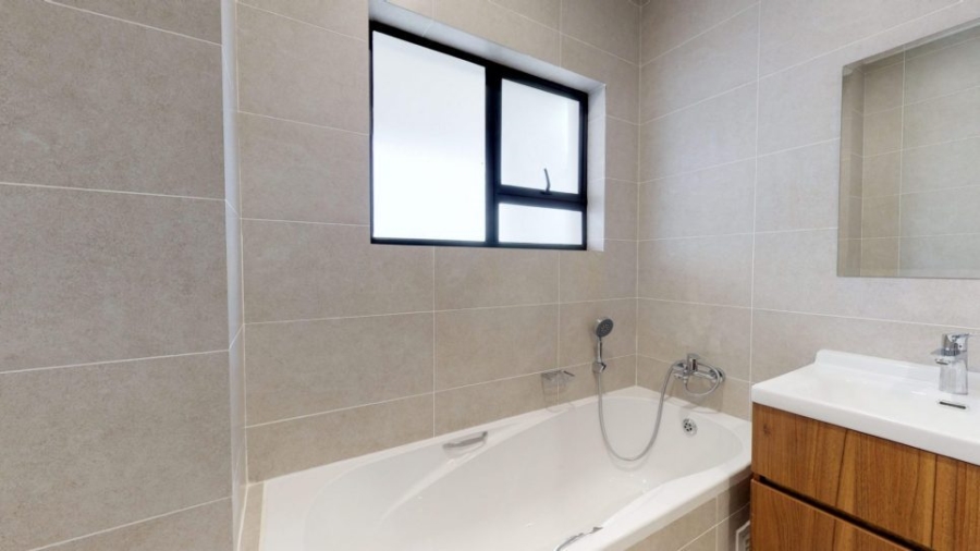  Bedroom Property for Sale in Sunninghill Gauteng