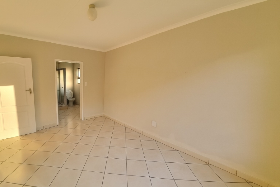 2 Bedroom Property for Sale in Reigerpark Gauteng