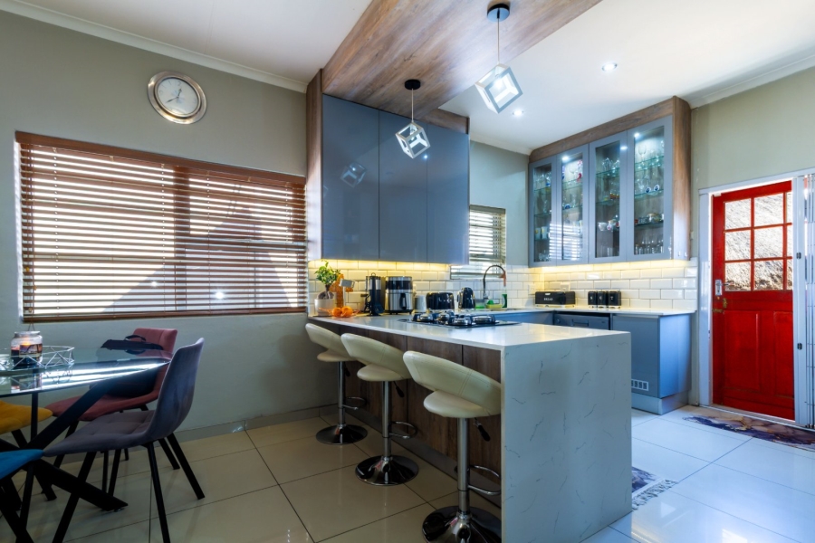 3 Bedroom Property for Sale in North Riding Gauteng