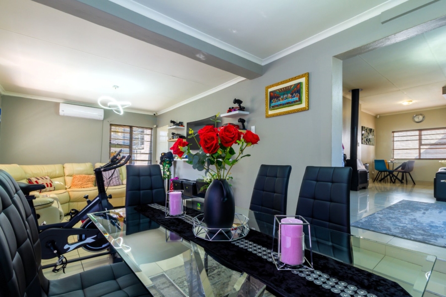 3 Bedroom Property for Sale in North Riding Gauteng