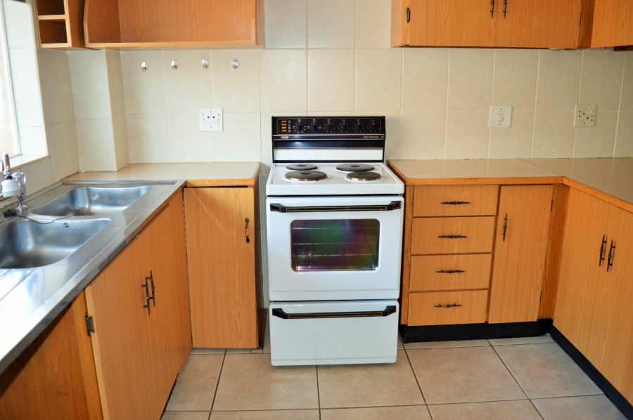 2 Bedroom Property for Sale in Wonderboom South Gauteng