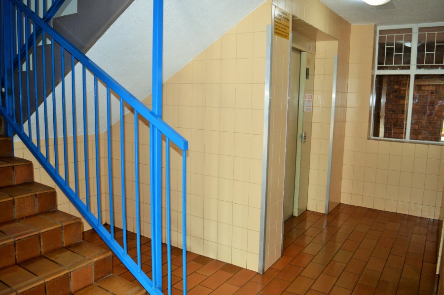 2 Bedroom Property for Sale in Wonderboom South Gauteng