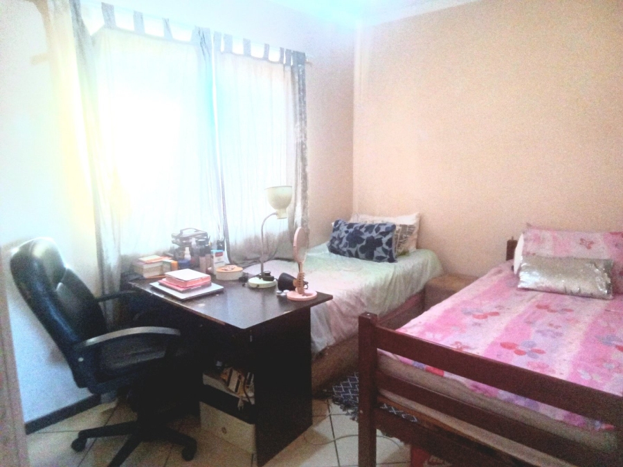 To Let 2 Bedroom Property for Rent in Noordwyk Gauteng