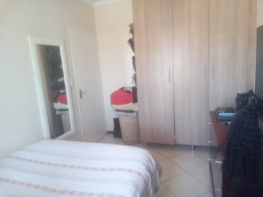 To Let 2 Bedroom Property for Rent in Noordwyk Gauteng