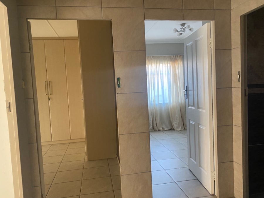 3 Bedroom Property for Sale in Vanderbijlpark SE 1 Gauteng
