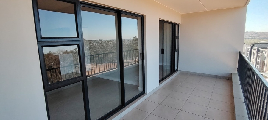 To Let 2 Bedroom Property for Rent in Mulbarton Gauteng