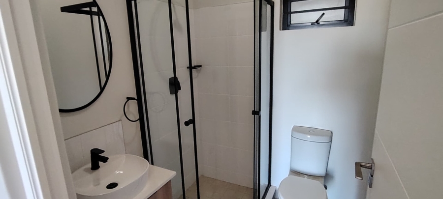 To Let 2 Bedroom Property for Rent in Mulbarton Gauteng