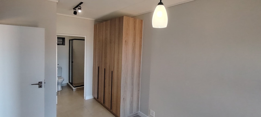 To Let 2 Bedroom Property for Rent in Mulbarton Gauteng